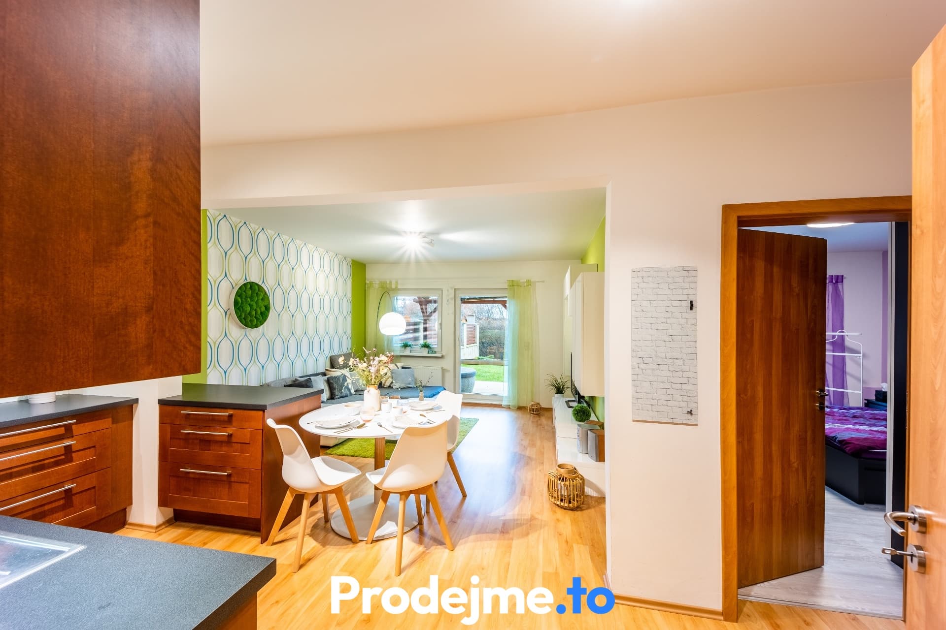 Pronájem bytu 3+kk, 76 m² - Chýně